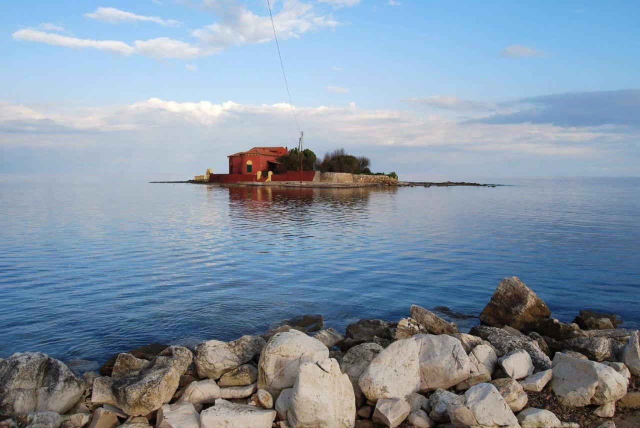 Вилла Casa Viale Lido Марцамеми Экстерьер фото